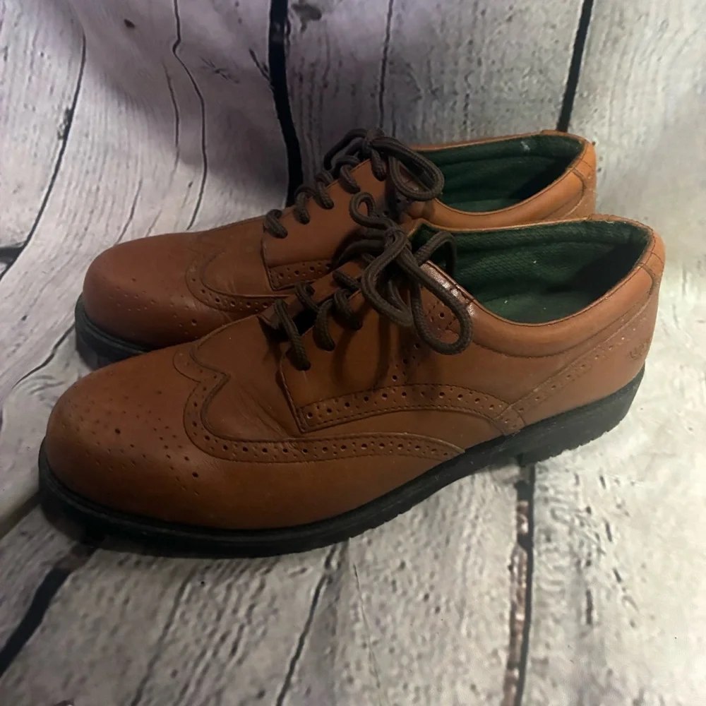 Dockers Men’s Brown‎ Leather Wingtip Brogue Oxford Lace Up Dress Shoe Sz 9M GUC